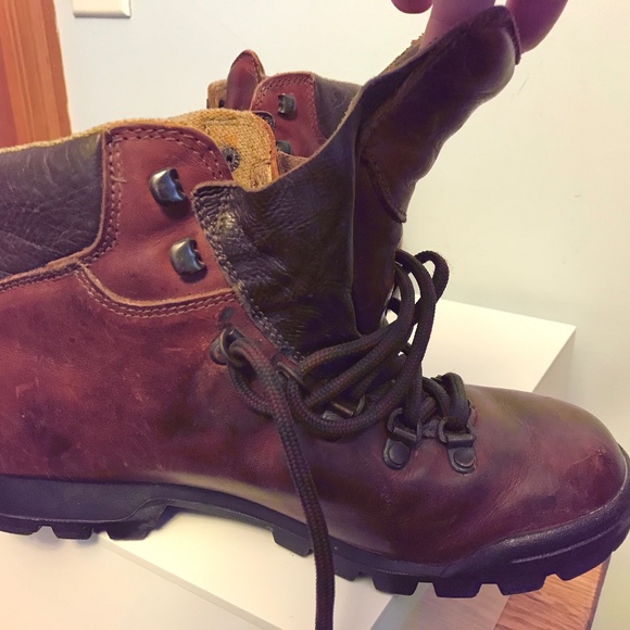 EMS vintage leather Vibram Italian hiking boots - Picture 16 of 16